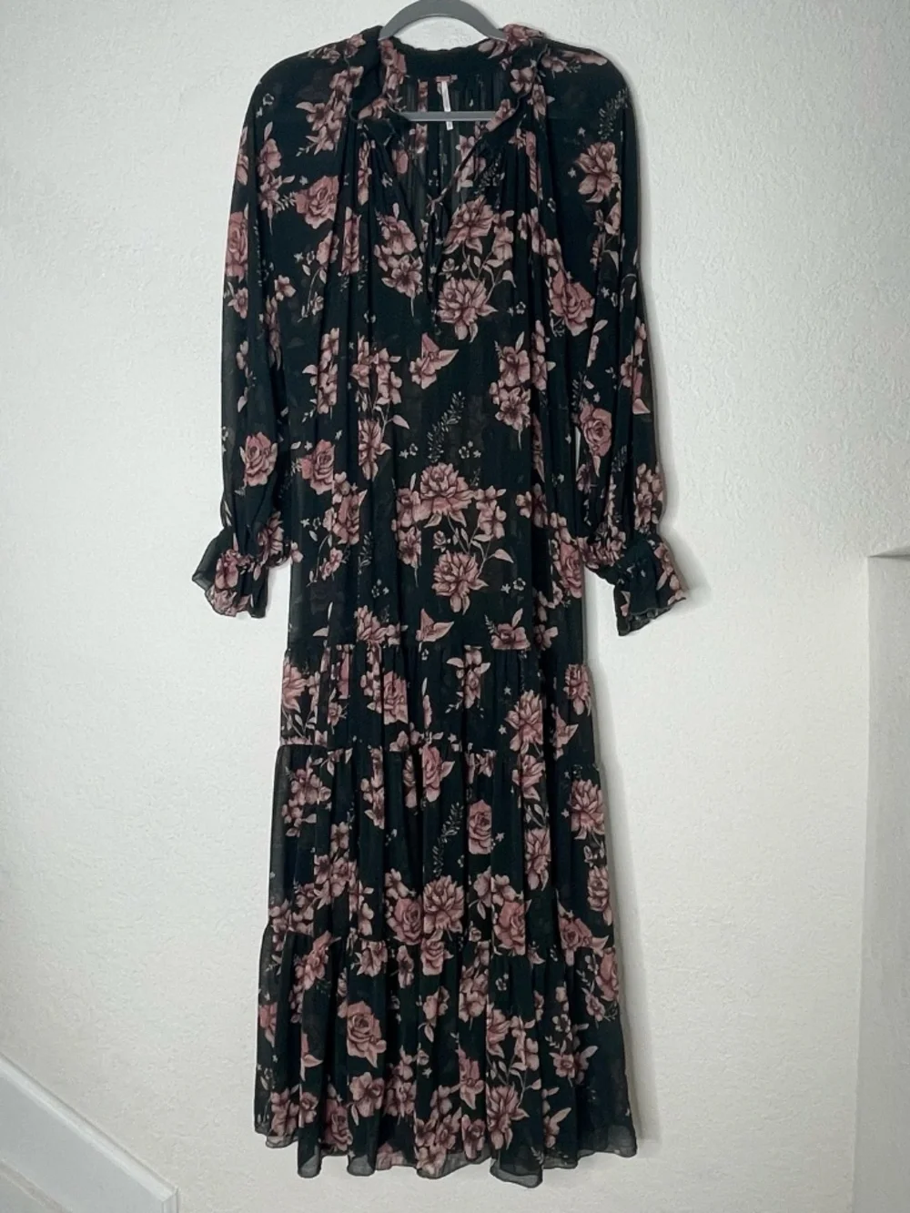 Free People Black Pink Floral Maxi Dress Sheer Long Sleeve Tiered Boho Sz Small - Picture 2 of 16